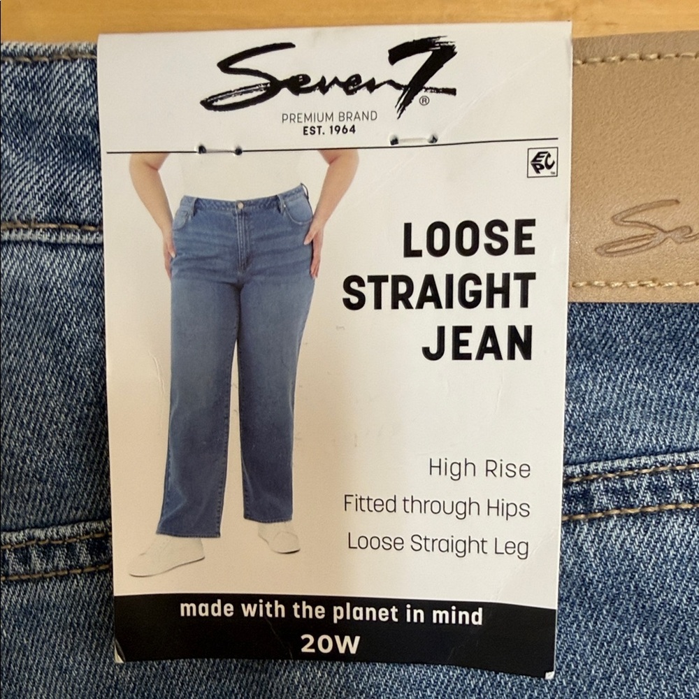 NWT Size 20W, Seven7 Loose Straight Jean